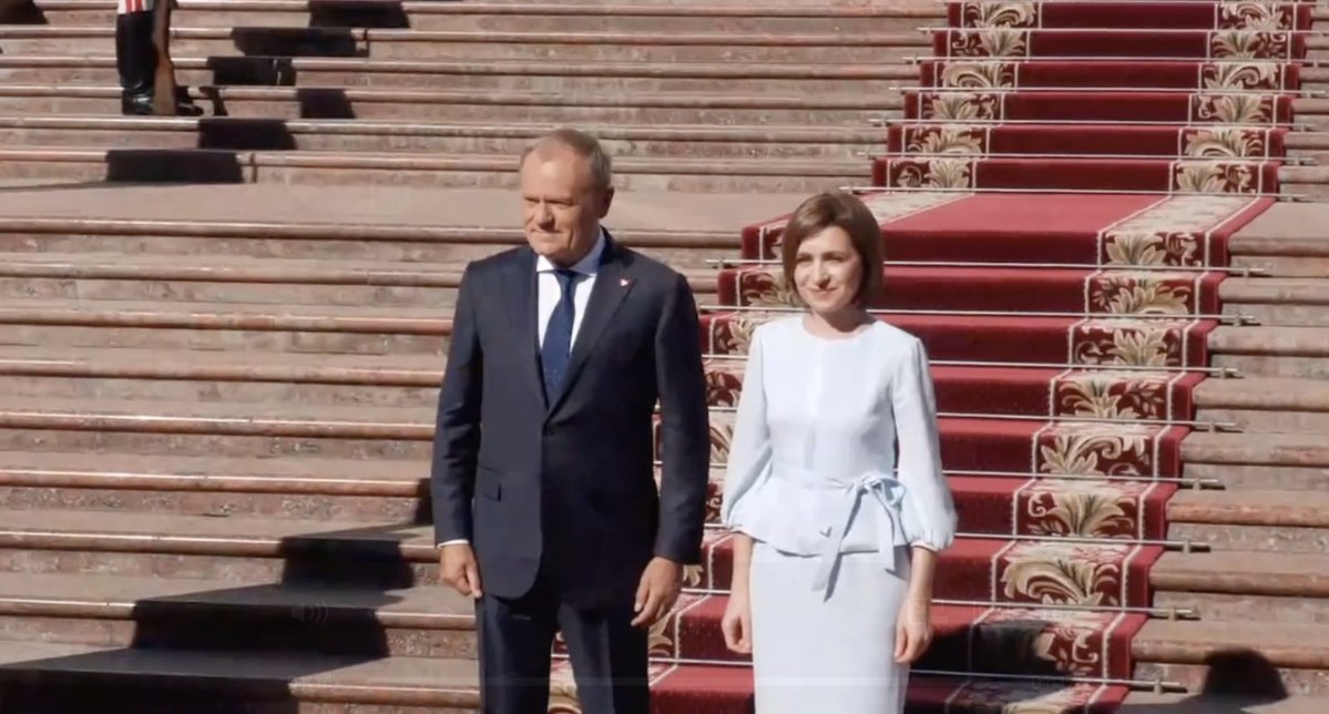 Der polnische Ministerpräsident Donald Tusk und der deutsche Bundeskanzler Merz sind in Chisinau, Moldawien